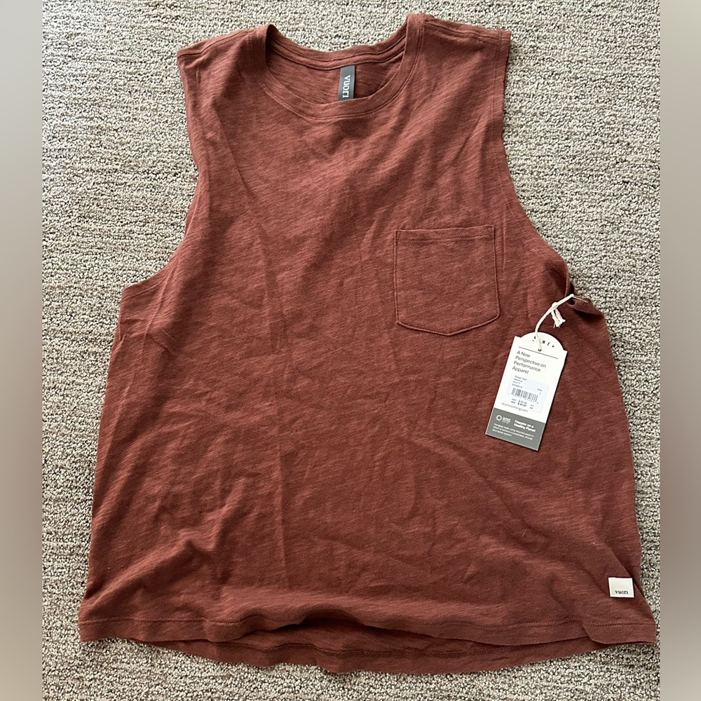 NWOT Vuori Sunset tank sz L